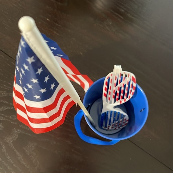 AMERICAN FLAG USA PATRIOTIC METAL TIN BUCKET NOVELTY GLASSES TOY 4TH OF JULY - Picture 4 of 11